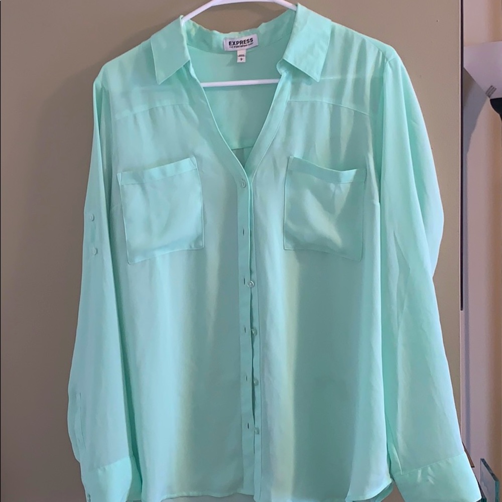 Button up blouse with collar